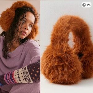 Free People x Jocelyn Brown Fur Ear Muffs NWT